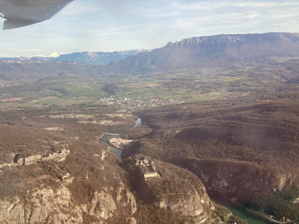 Collines & châteaux dauphinois – 30mn